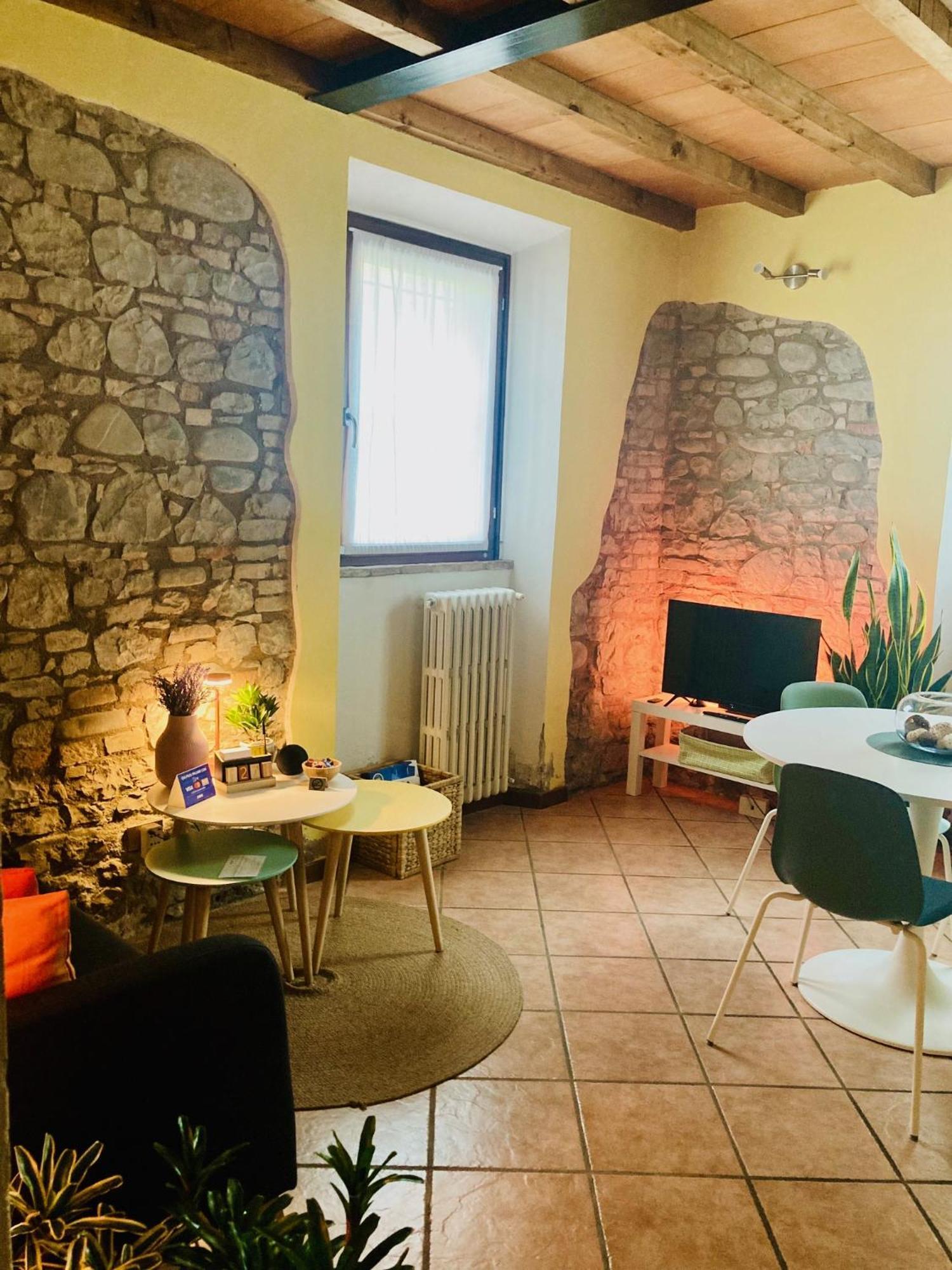 Apartament Residenza Borgo 9 Collecchio Zewnętrze zdjęcie