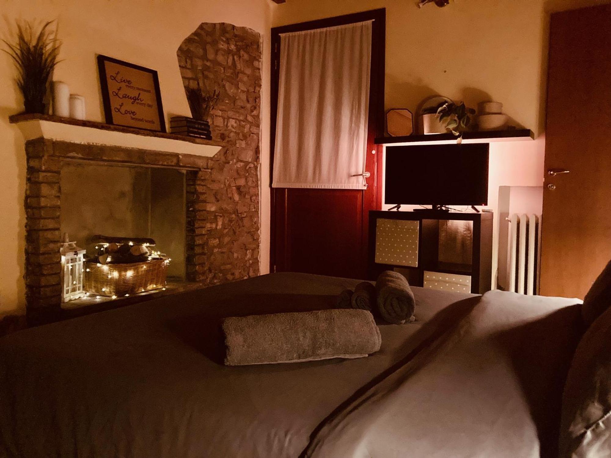 Apartament Residenza Borgo 9 Collecchio Zewnętrze zdjęcie